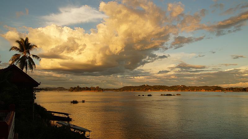 Sonnenuntergang auf Muang Khong
