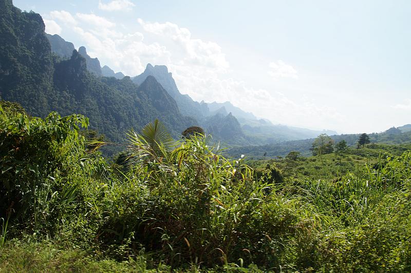 Auf der Fahrt nach Vang Vieng